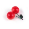 Cerises rouges en pâte d'amandes
