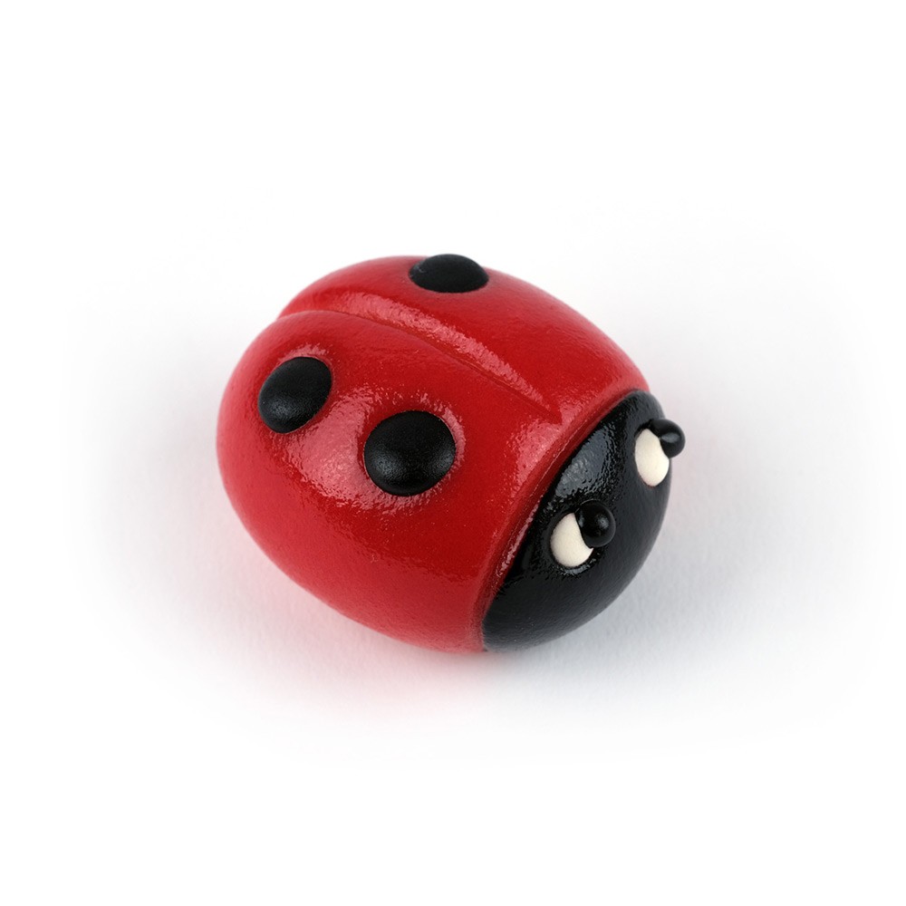 Coccinelles modelées à la main en pâte d'amandes - Maison Jeanblanc confiseur