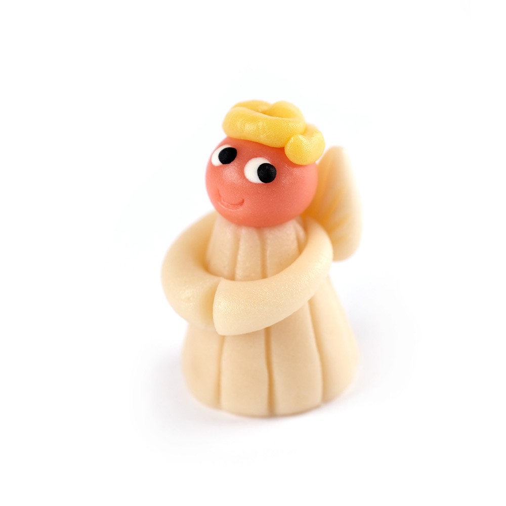 Angelo de noël en pâte d'amande sucrée